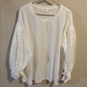 Oddi nwt 3x white long sleeve top with bow detail